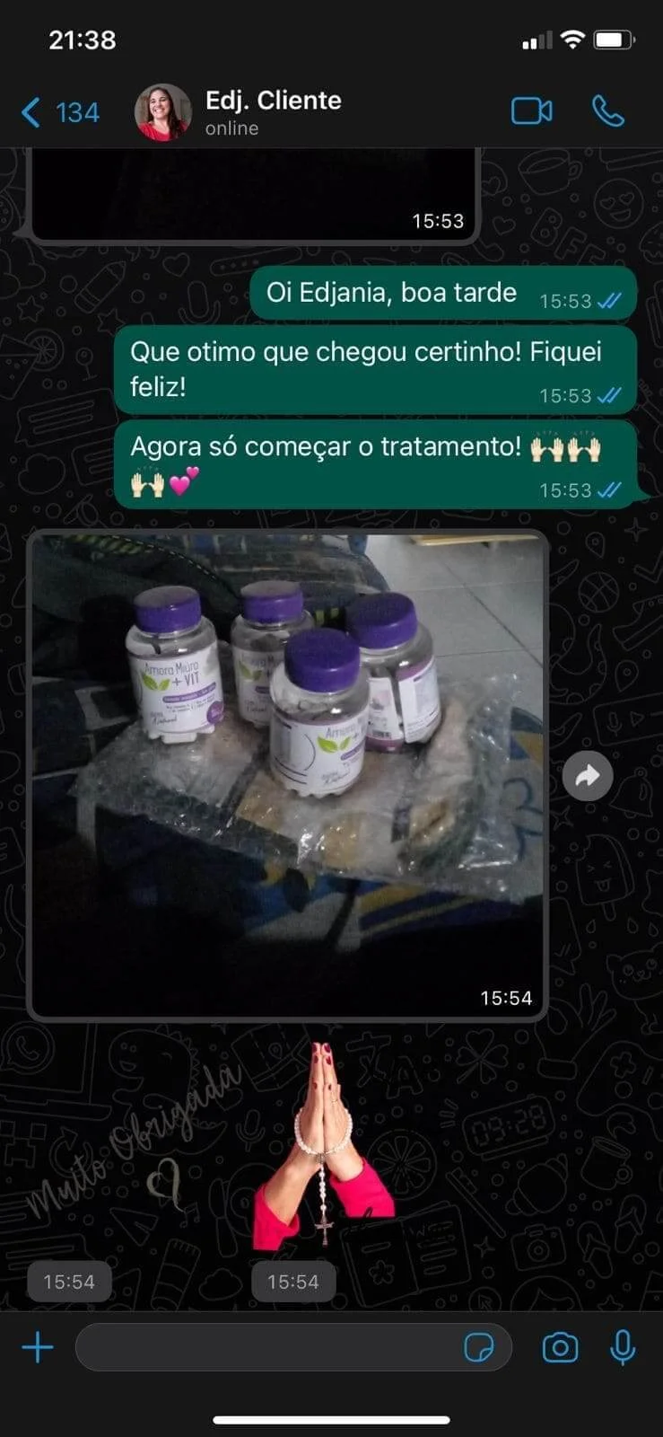 Depoimento da Edjania por WhatsApp mostrando o recebimento do Amora Miúra